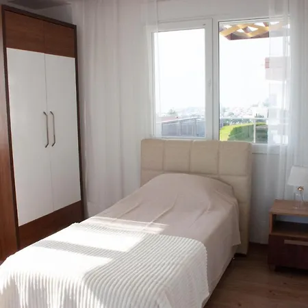 Gorgeous 5br 5ba With Private Pool 别墅