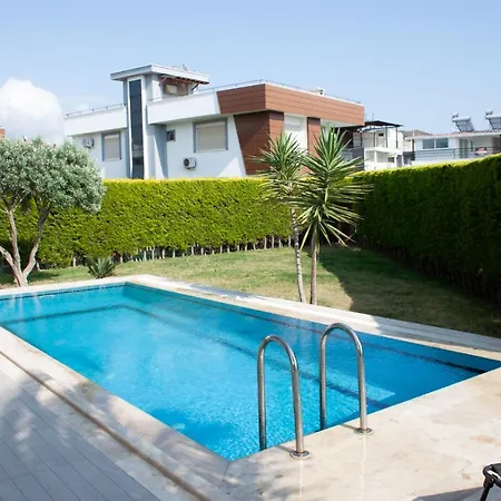 Gorgeous 5br 5ba With Private Pool וילה *